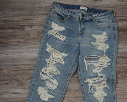 Maino Distressed Jeans